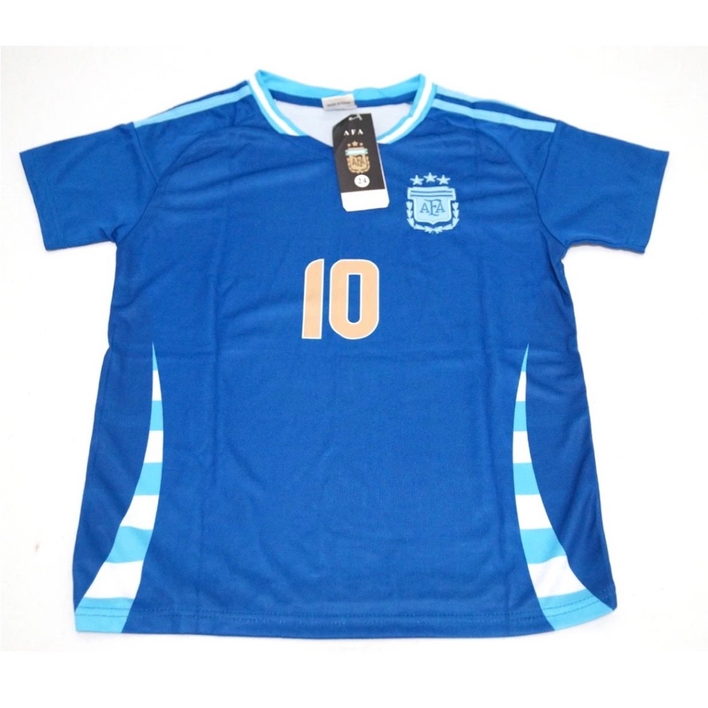 Kids Messi Jersey (shirt/shorts/socks set)